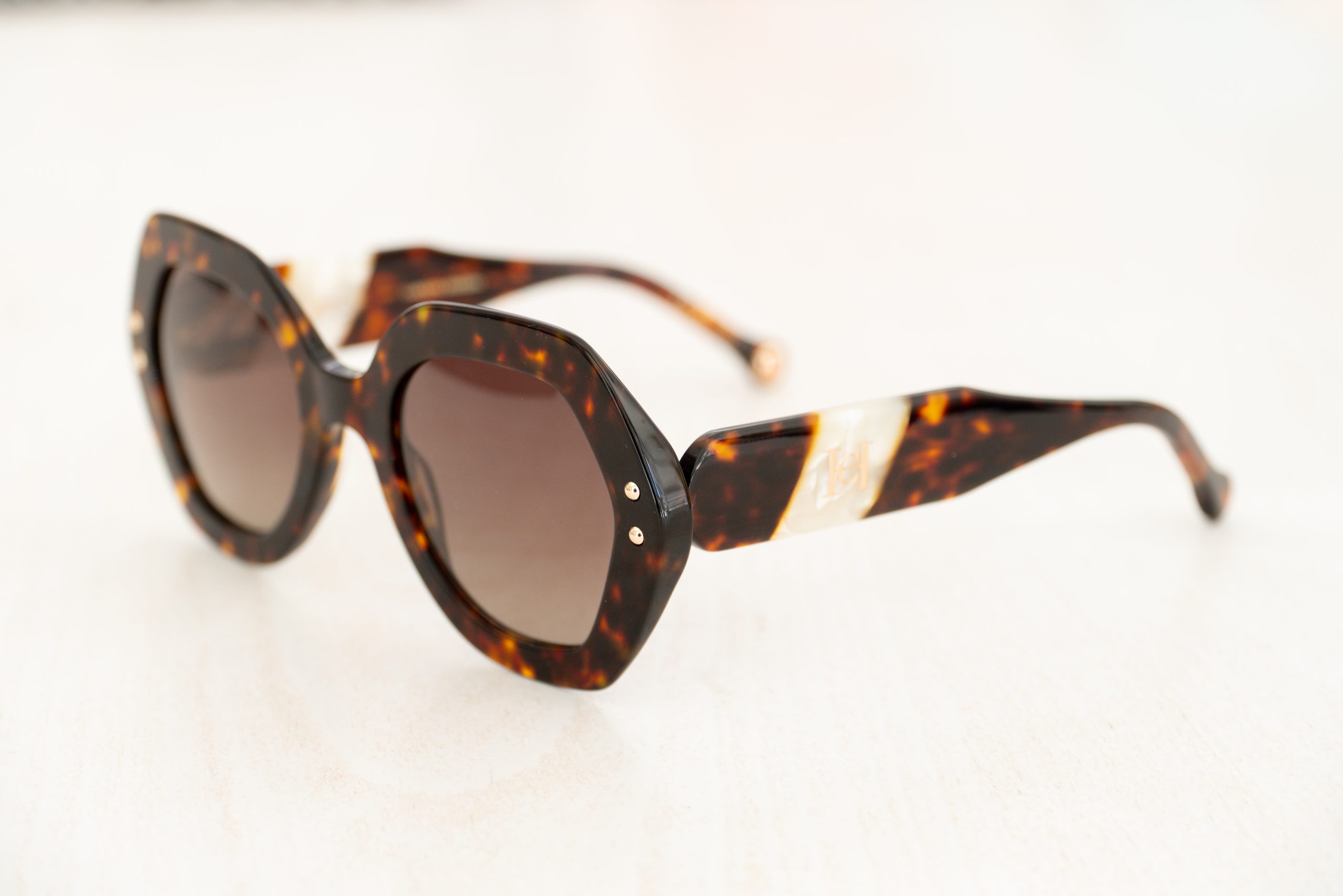carolina herrera her0126/s